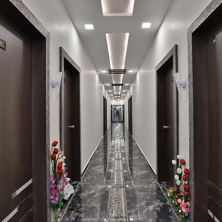 Hotel O Shiv Residency Gorwa Εξωτερικό φωτογραφία